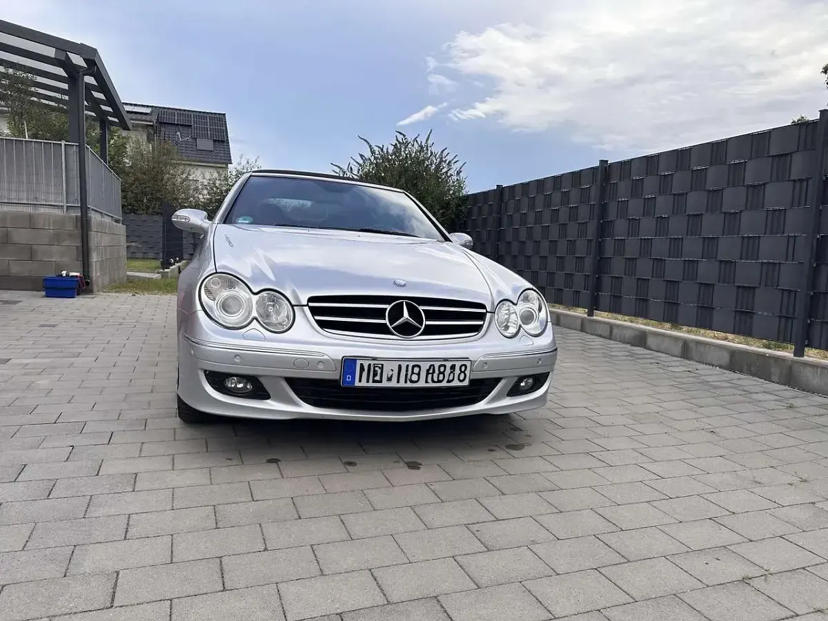 Gebraucht Mercedes CLK200 Avantgarde 184 PS (135 kW) 2006 Silber Cabrio
