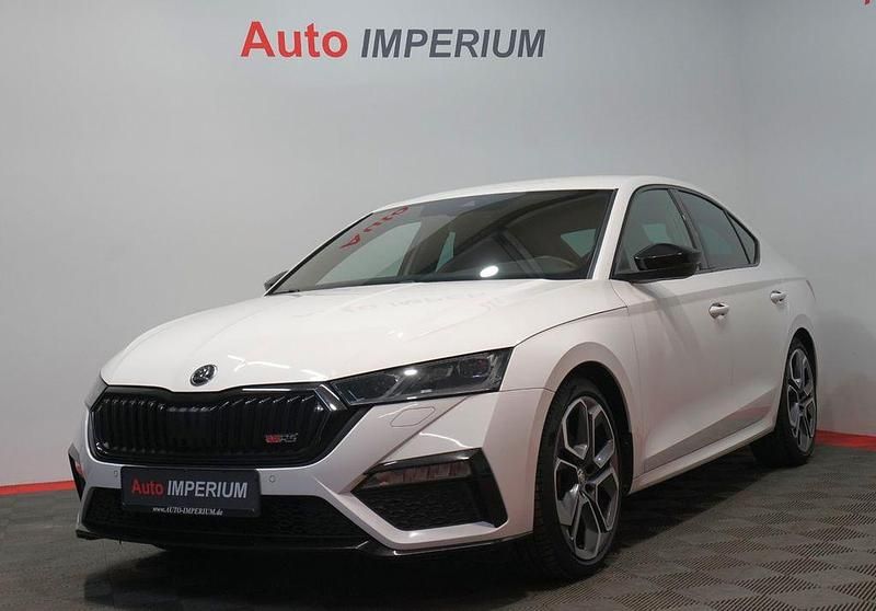 Gebraucht Skoda Octavia RS 200 PS (147 kW) 2023 Weiß Limousine