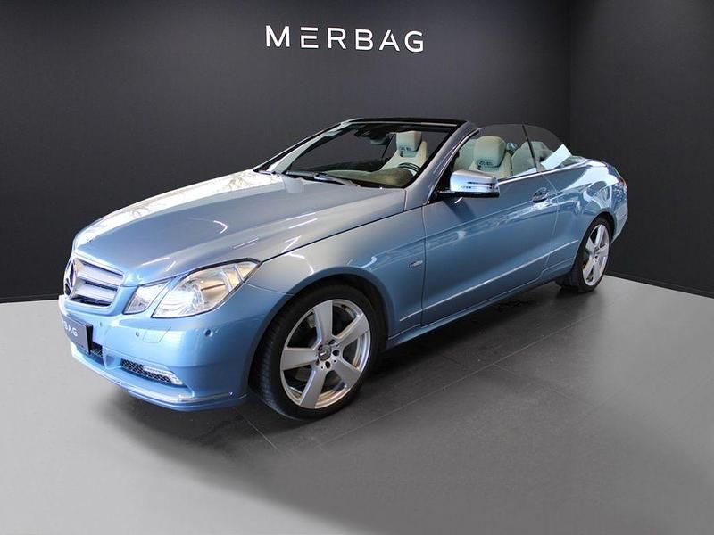 Gebraucht Mercedes E350 231 PS (169 kW) 2010 Blau Cabrio