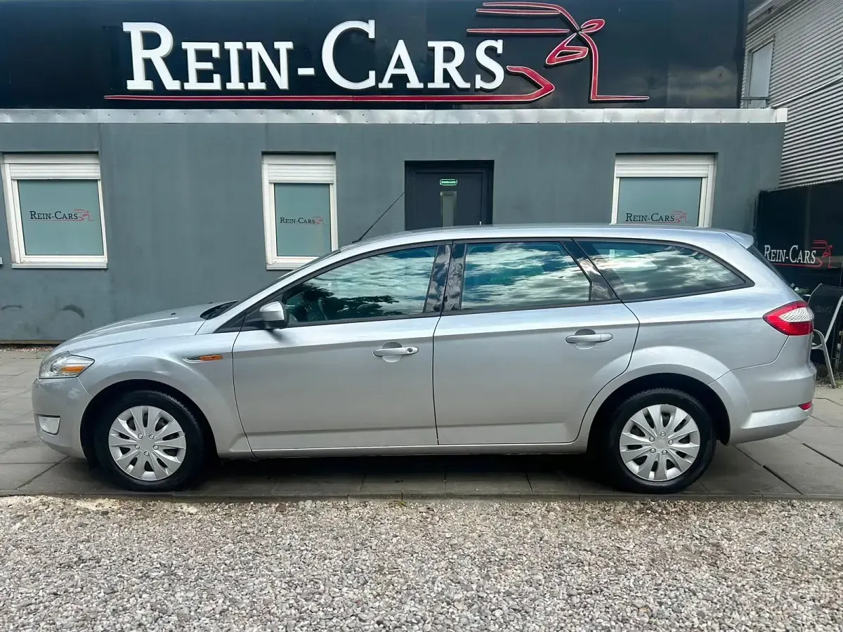 Gebraucht Ford Mondeo Trend 116 PS (85 kW) 2008 Silber Kombi