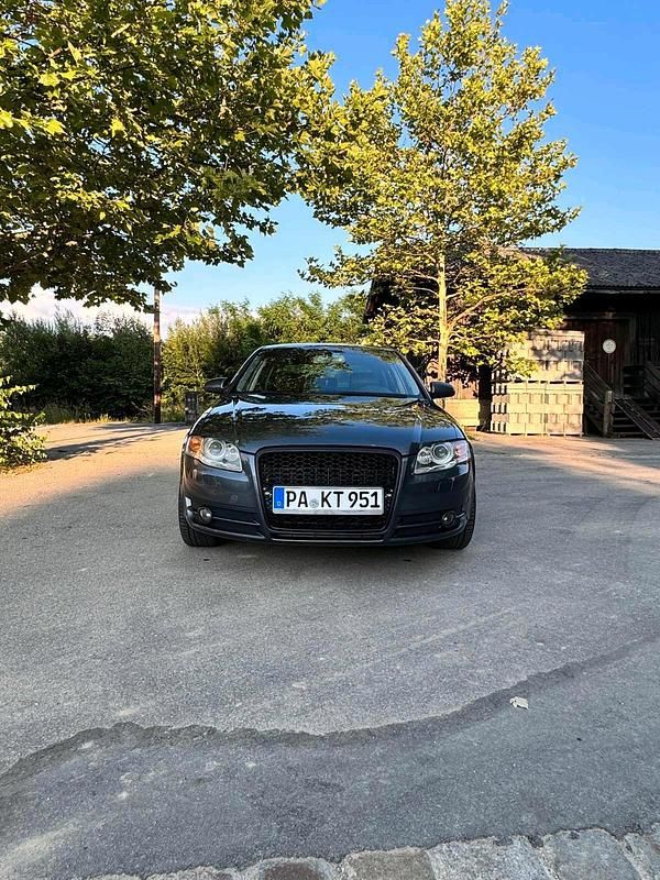 Gebraucht Audi A4 255 PS (187 kW) 2005 Grün Limousine