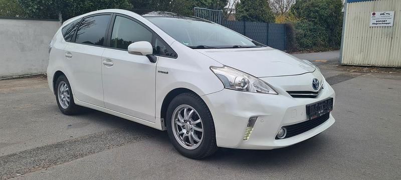 Gebraucht Toyota Prius+ 99 PS (72 kW) 2012 Weiß Van / Kleinbus