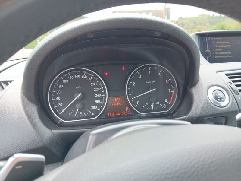 Gebraucht BMW 135 Cabriolet Performance 306 PS (225 kW) 2012 Schwarz Cabrio