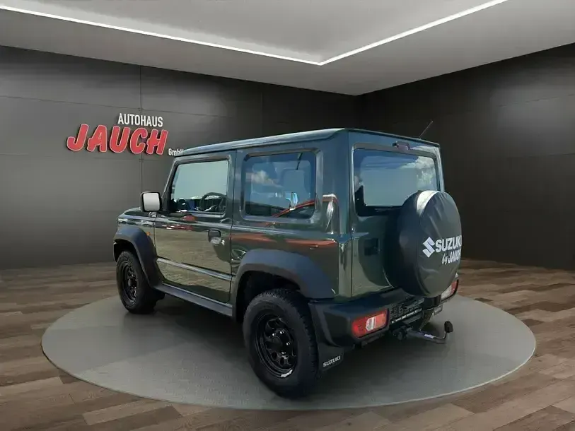 Gebraucht Suzuki Jimny Comfort 102 PS (75 kW) 2019 Grün SUV