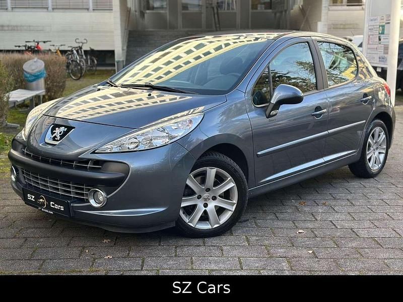 Grau Gebraucht 2007 Peugeot 207 Sport Kleinwagen | 4.999 € (Etwas zu teuer) - Bild 1/4