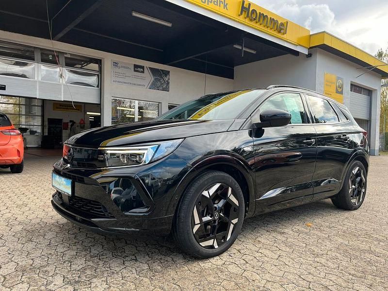 Schwarz Gebraucht 2023 Opel Grandland X SUV | 25.990 € (Fairer Preis) - Bild 1/4