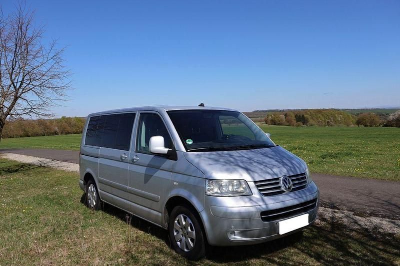 Używany VW T5 174 KM (127 kW) 2007 Srebrny Van
