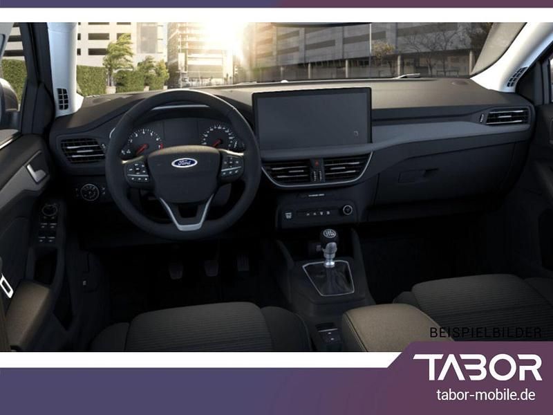 Neu Ford Focus Titanium 116 PS (85 kW) 2026 Rot Limousine