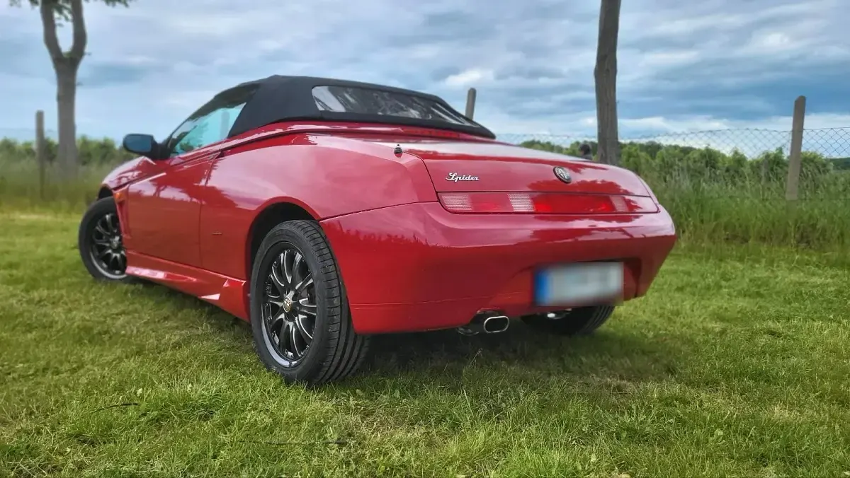 Gebraucht Alfa Romeo Spider 155 PS (114 kW) 2026 Cabrio