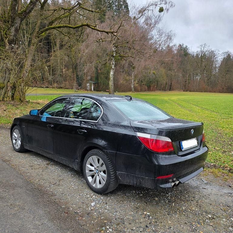 Gebraucht BMW 520 170 PS (125 kW) 2004 Schwarz Limousine
