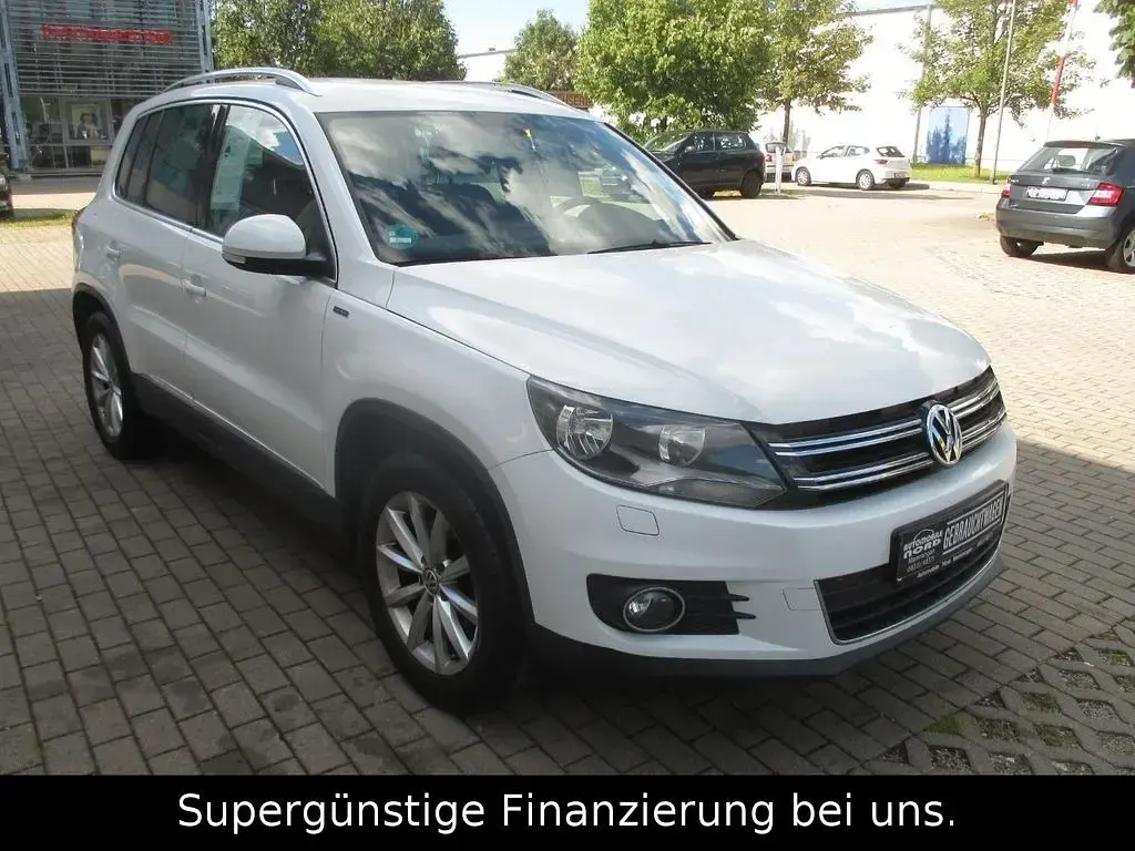 Gebraucht VW Tiguan LOUNGE 150 PS (110 kW) 2016 Weiß SUV