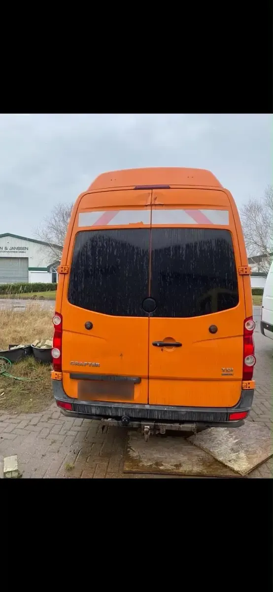 Gebraucht VW Crafter 136 PS (100 kW) 2010 Orange Van