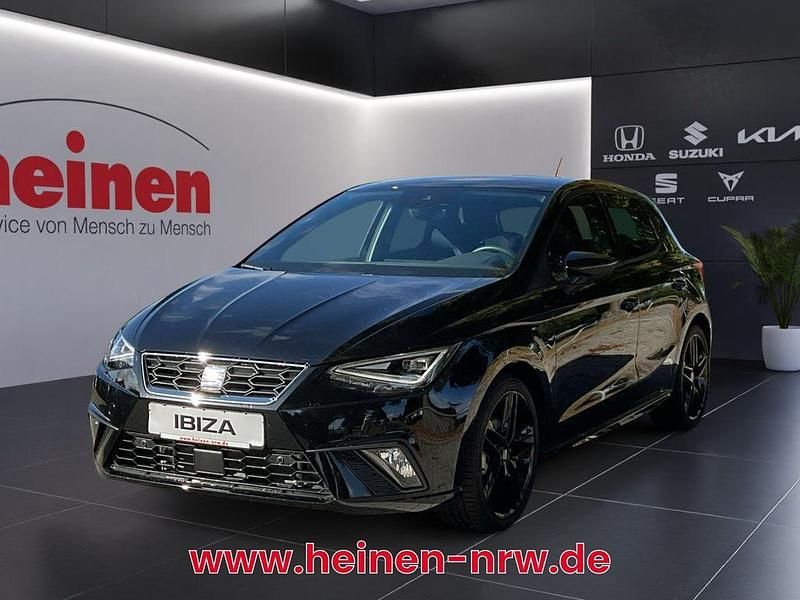 Schwarz Gebraucht 2025 Seat Ibiza Black Edition Limousine | 24.980 € (Teuer) - Bild 1/4
