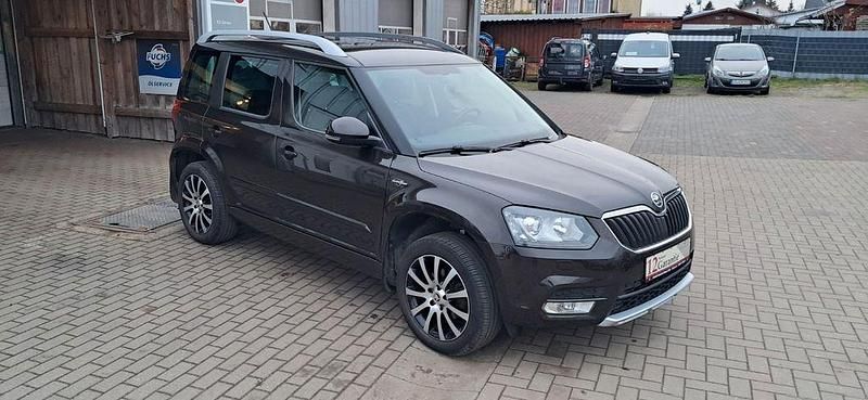 Magnetic brown metallic Gebraucht 2014 Skoda Yeti LAURIN & KLEMENT SUV | 9.450 € (Fairer Preis) - Bild 1/4