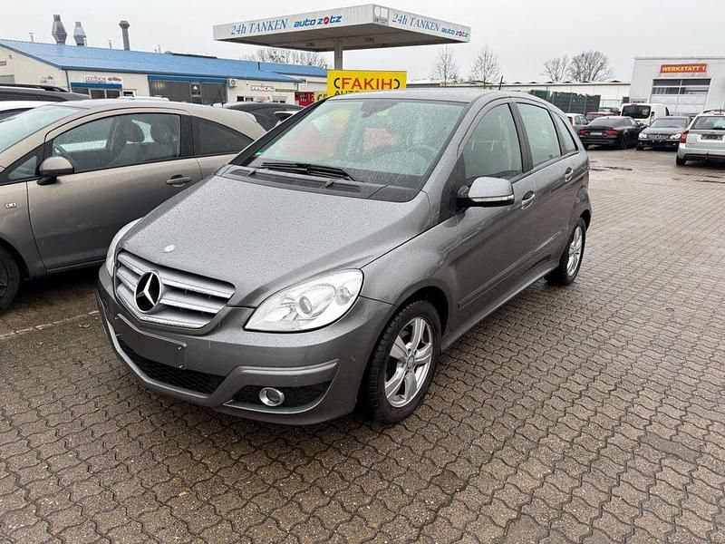 Gebraucht Mercedes B150 95 PS (69 kW) 2009 Grau Van / Kleinbus