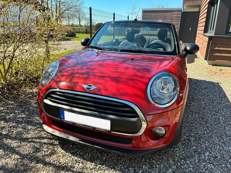 Second-hand Mini One Cabriolet 102 CP (75 kW) 2017 Roșu Cabrio