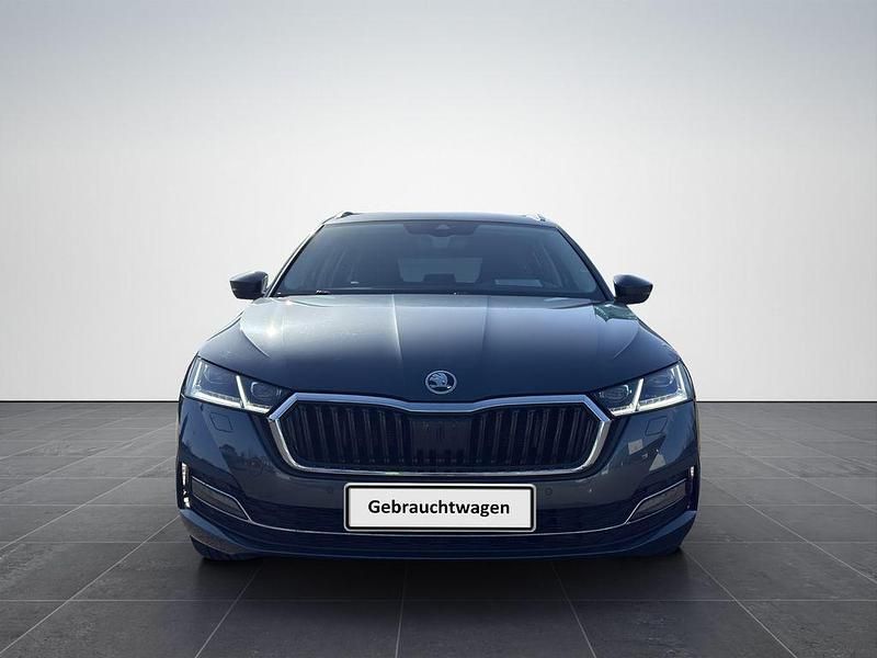 Gebraucht Skoda Octavia First Edition 150 PS (110 kW) 2021 Grau Kombi
