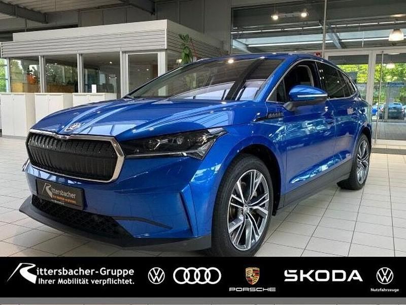 Blau Gebraucht 2022 Skoda Enyaq iV Loft SUV | 25.990 € (Guter Preis) - Bild 1/4