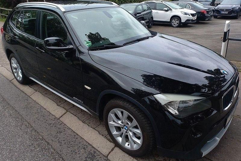 Schwarz Gebraucht 2009 BMW X1 Sport Line SUV | 7.950 € (Fairer Preis) - Bild 1/4