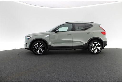 Gebraucht Volvo XC40 Plus 163 PS (119 kW) 2023 Grün SUV