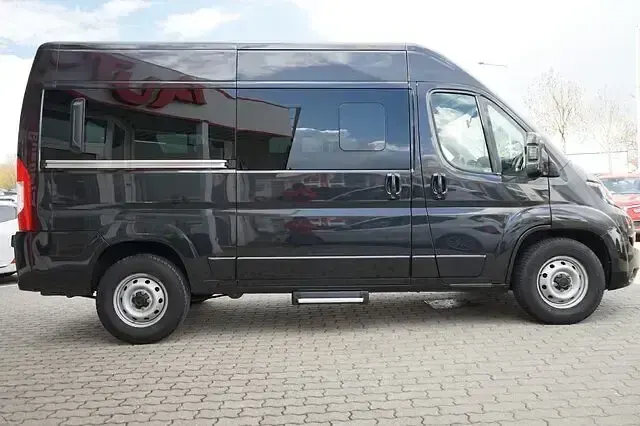 Gebraucht Fiat Ducato 140 PS (102 kW) 2022 Schwarz Van