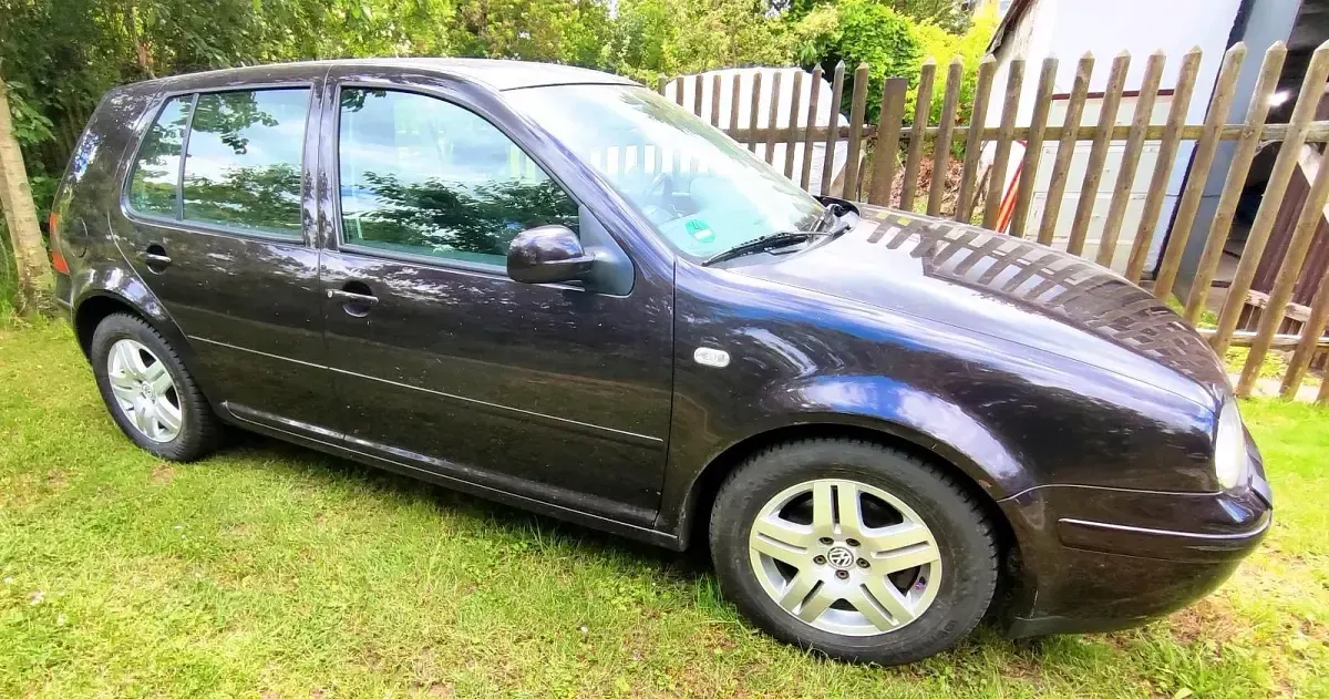 Gebraucht VW Golf IV 115 PS (84 kW) 2001 Violet Limousine