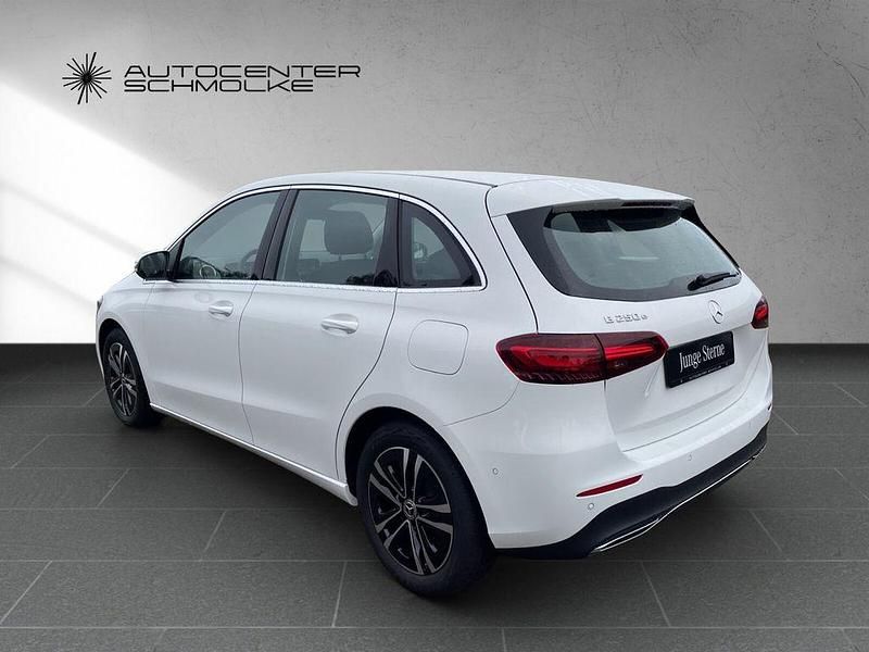 Gebraucht Mercedes B250e Advanced 218 PS (160 kW) 2024 Weiß Van / Kleinbus