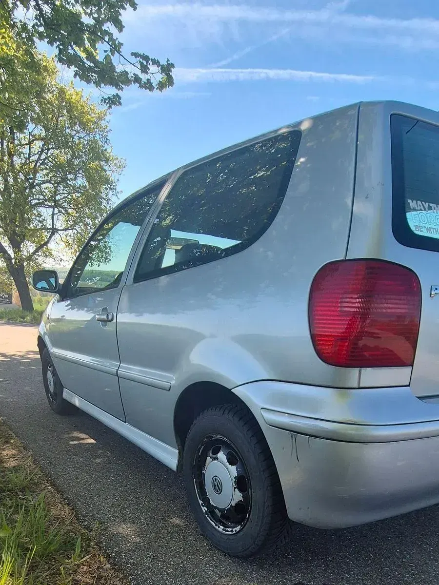 Gebraucht VW Polo Edition 60 PS (44 kW) 2000 Silber Limousine
