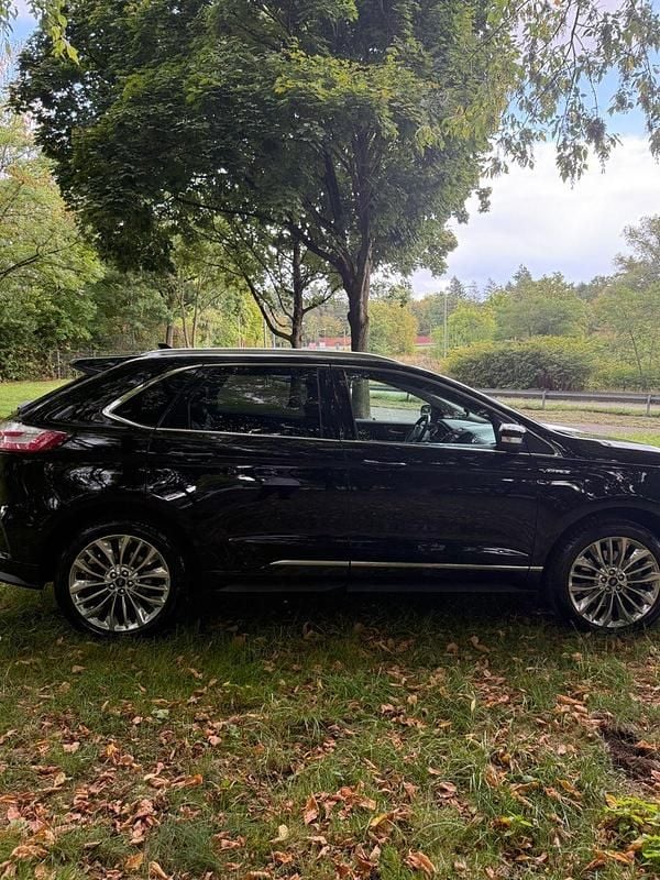 Schwarz Gebraucht 2019 Ford Edge Vignale SUV | 23.000 € (Superpreis) - Bild 1/4
