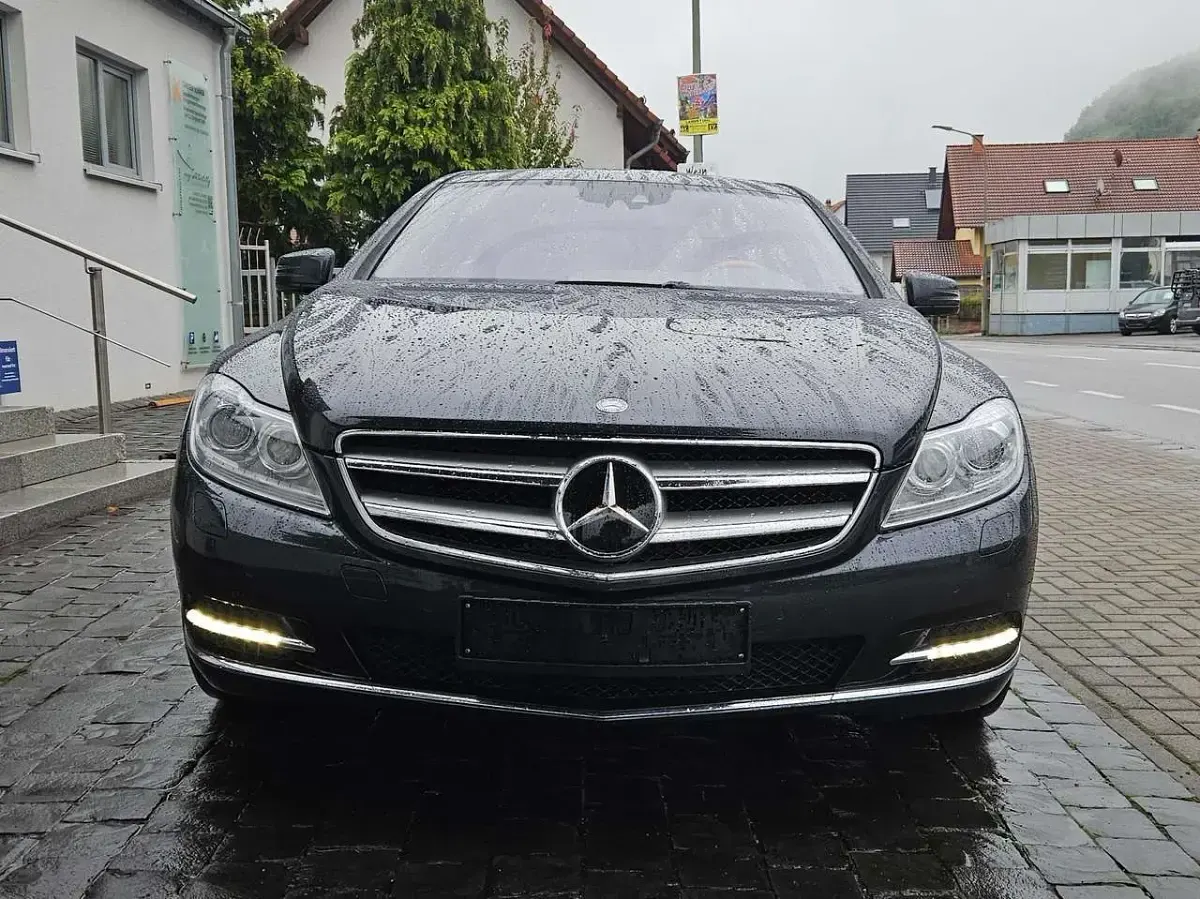 Gebraucht Mercedes CL500 435 PS (319 kW) 2011 Magnetitschwarz  metalliclack Coupé