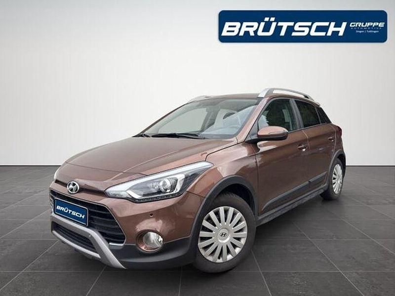 Cashmere brown Gebraucht 2019 Hyundai i20 Active Limousine | 15.980 € (Teuer) - Bild 1/1