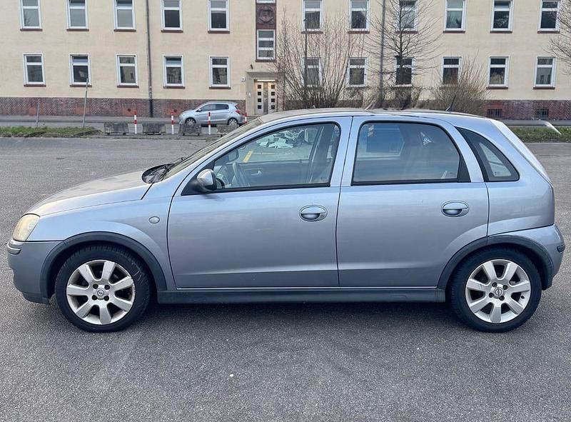 Gebraucht Opel Corsa Cosmo 80 PS (58 kW) 2006 Silber Kleinwagen