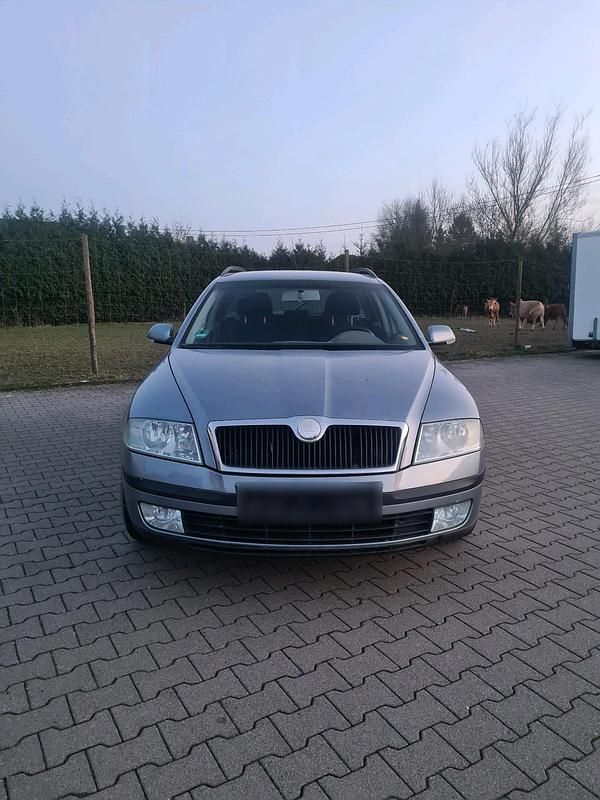 Gebraucht Skoda Octavia 105 PS (77 kW) 2006 Blau Kombi