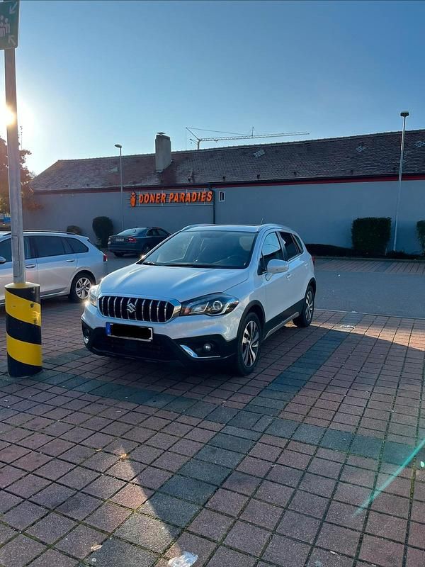 Usado Suzuki SX4 2018 Branco SUV