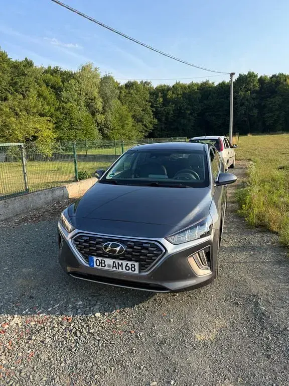 Gebraucht Hyundai Ioniq Prime 141 PS (103 kW) 2019 Grau Kleinwagen