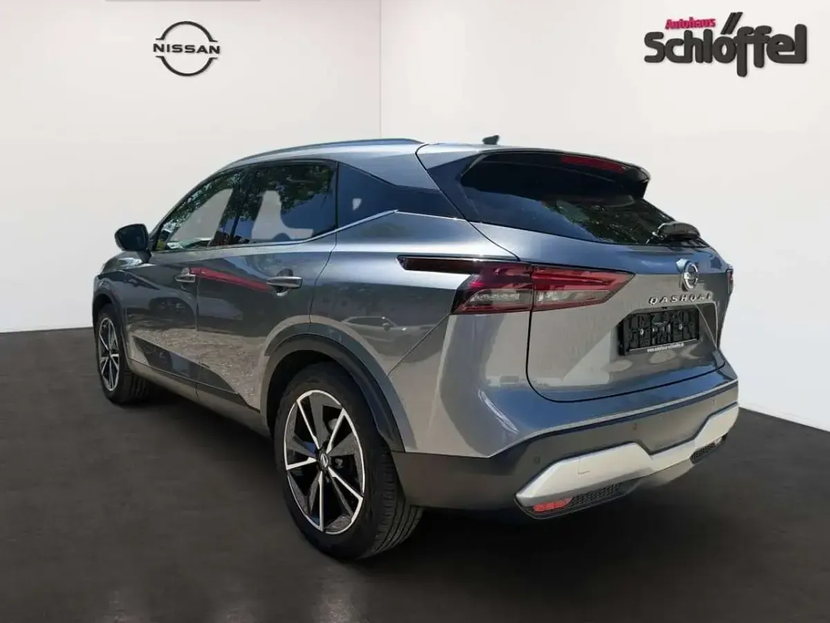 Gebraucht Nissan Qashqai Tekna+ 158 PS (116 kW) 2022 Gun metallic SUV