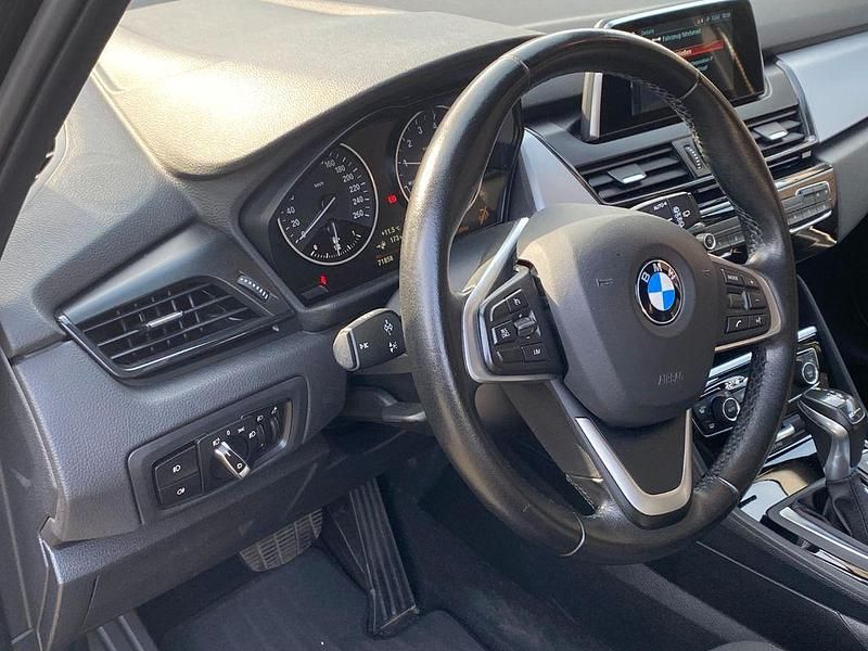Gebraucht BMW 225 Active Tourer iPerformance 224 PS (164 kW) 2018 Schwarz Van / Kleinbus