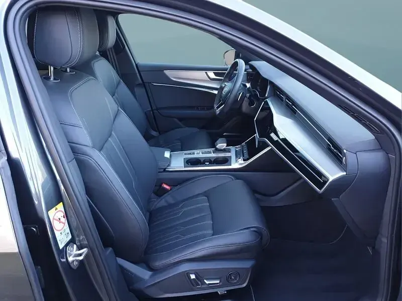 Usata Audi S6 344 CV (253 kW) 2025 Grigio Station wagon