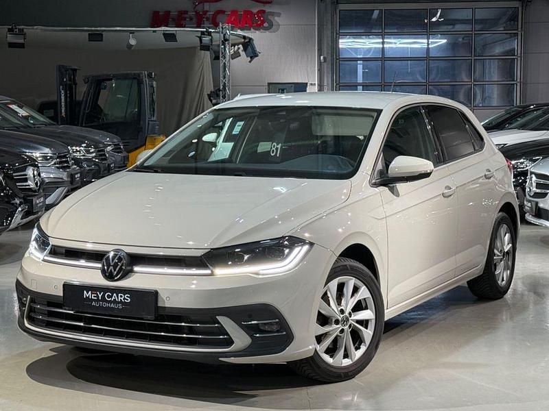 Grau Gebraucht 2023 VW Polo Style Limousine | 20.980 € (Fairer Preis) - Bild 1/4