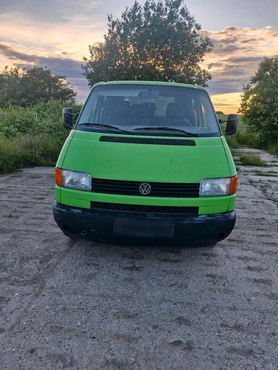 Gebraucht VW T4 68 PS (50 kW) 1997 Grün Van