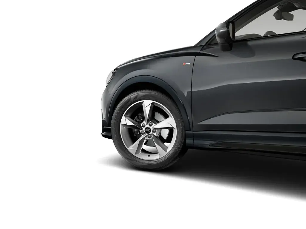 Gebraucht Audi Q3 Sportback S-Line 150 PS (110 kW) 2025 Grau SUV