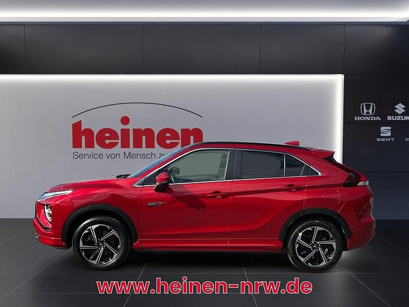 Gebraucht Mitsubishi Eclipse Cross Top 98 PS (72 kW) 2021 Dynamik rot SUV