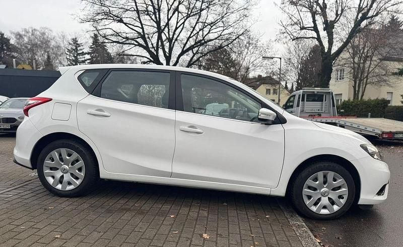 Gebraucht Nissan Pulsar Visia 116 PS (85 kW) 2016 Weiß Limousine