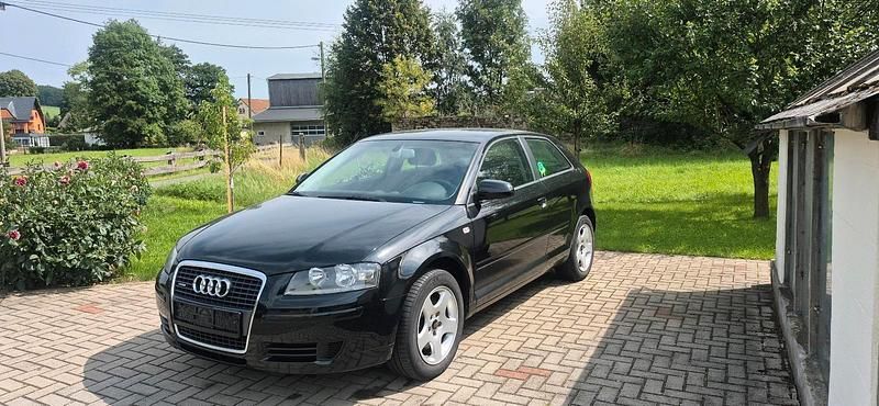 Schwarz Gebraucht 2006 Audi A3 Attraction Coupé | 5.500 € (Fairer Preis) - Bild 1/4