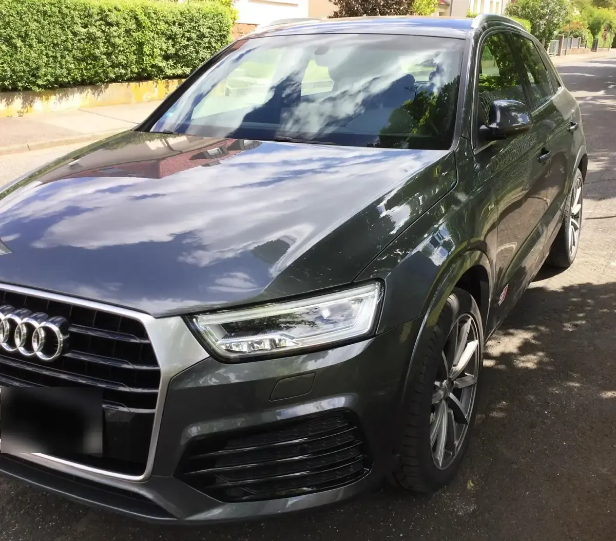 Gebraucht Audi Q3 S-Line 160 PS (117 kW) 2016 Grau SUV