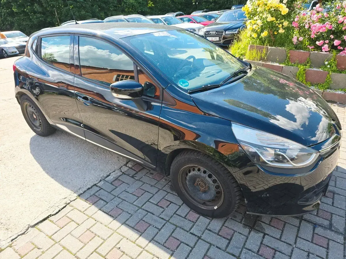 Gebraucht Renault Clio IV Dynamique 73 PS (53 kW) 2015 Schwarz Kleinwagen