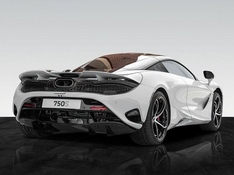 Neu McLaren 750S 749 PS (550 kW) 2025 Weiß Coupé