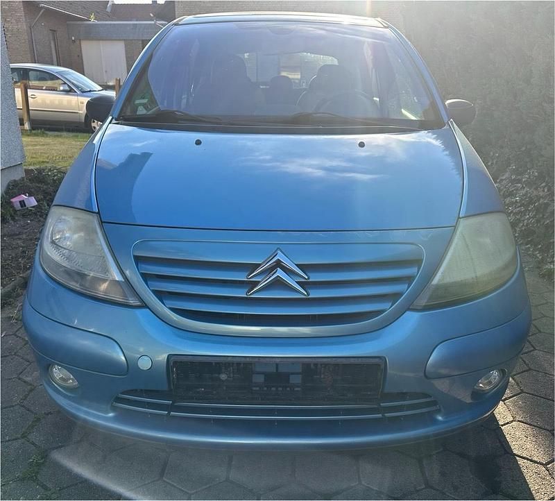 Blau Gebraucht 2003 Citroën C3 Kleinwagen | 1.600 € (Guter Preis) - Bild 1/4