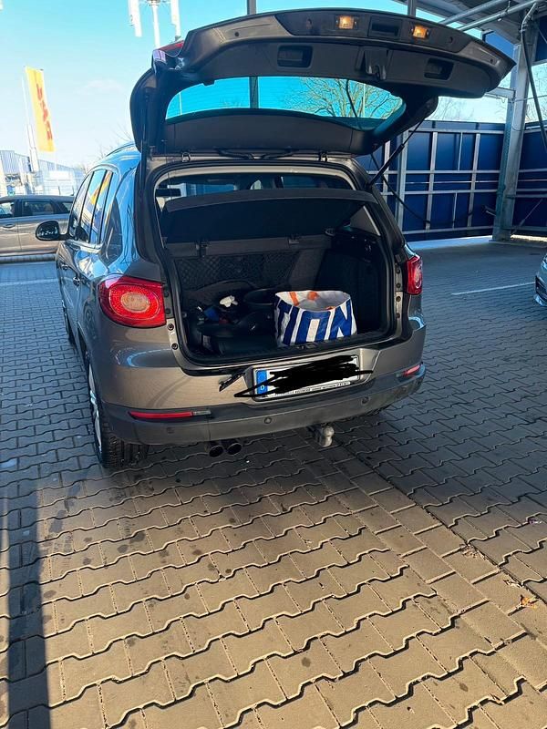 Gebraucht VW Tiguan 150 PS (110 kW) 2012 Grau SUV