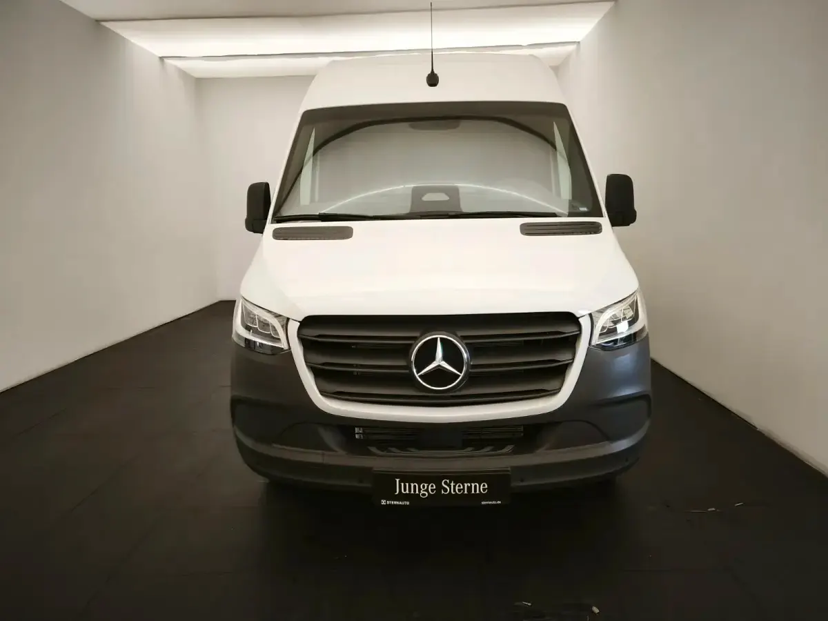 Occasion Mercedes Sprinter 170 ch (125 kW) 2026 Blanc Van
